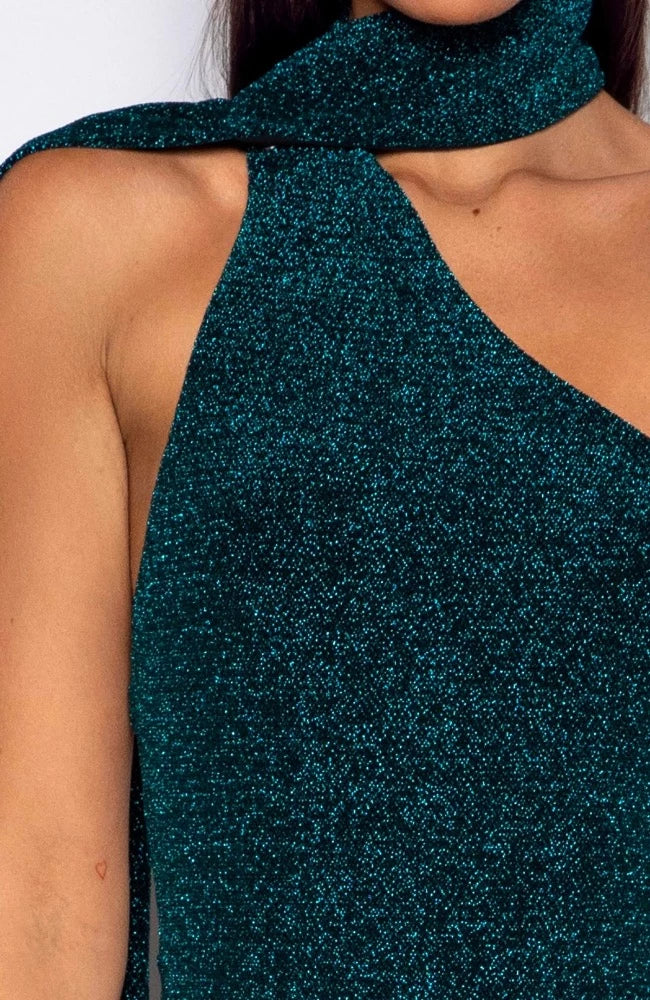 Noah High Neck Gown – Goldilocks Boutique + Ciss & Cola